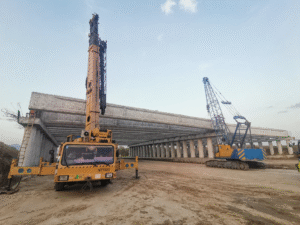 Why Contractors Prefer Professional Crane Rental Services